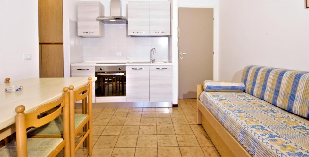 Residence Columbia Bibione Exterior photo