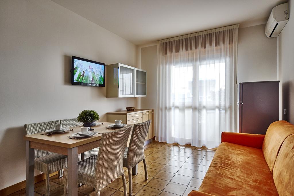 Residence Columbia Bibione Exterior photo